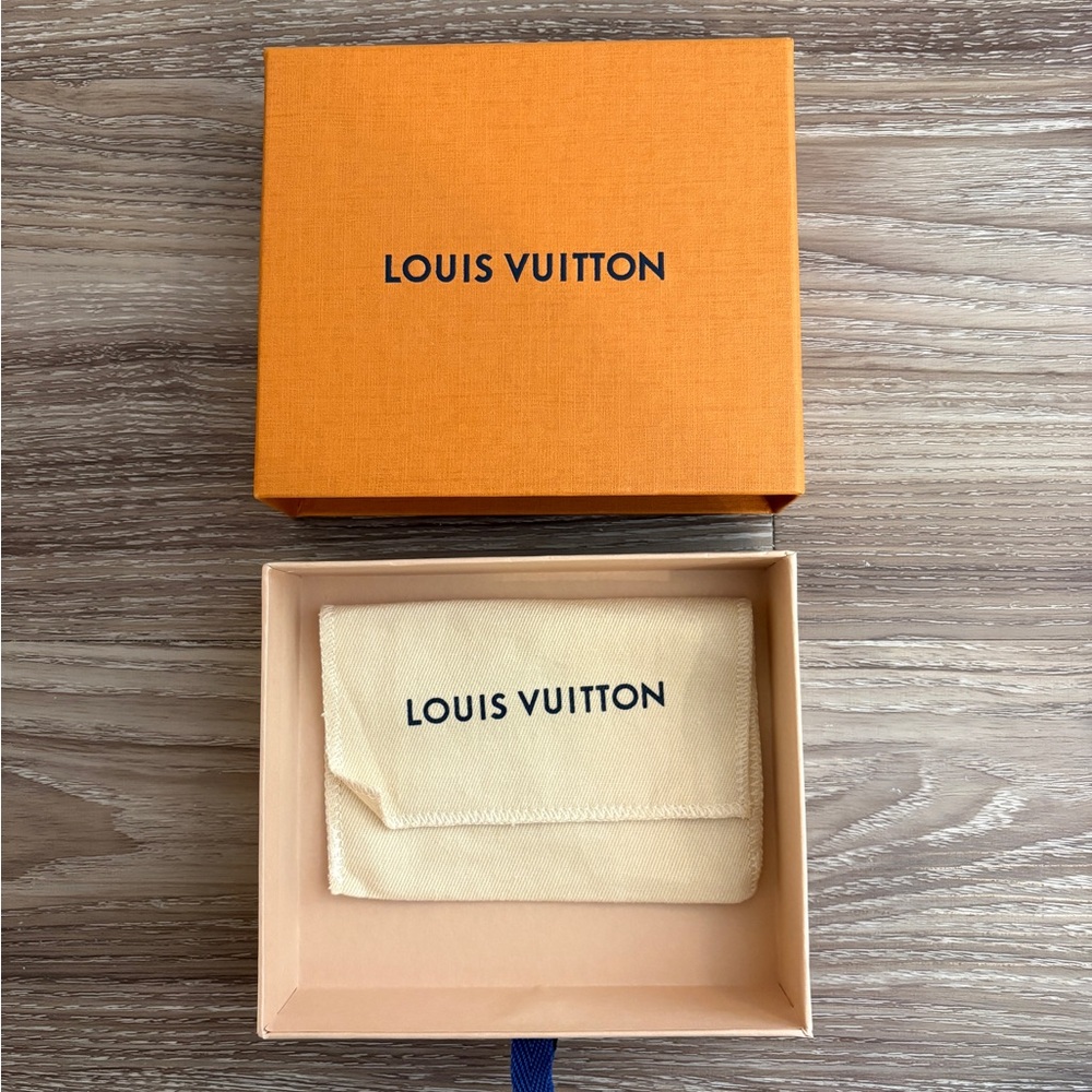 Small Louis Vuitton Shopping Bag, Box, Dustbag - Picture 11 of 16